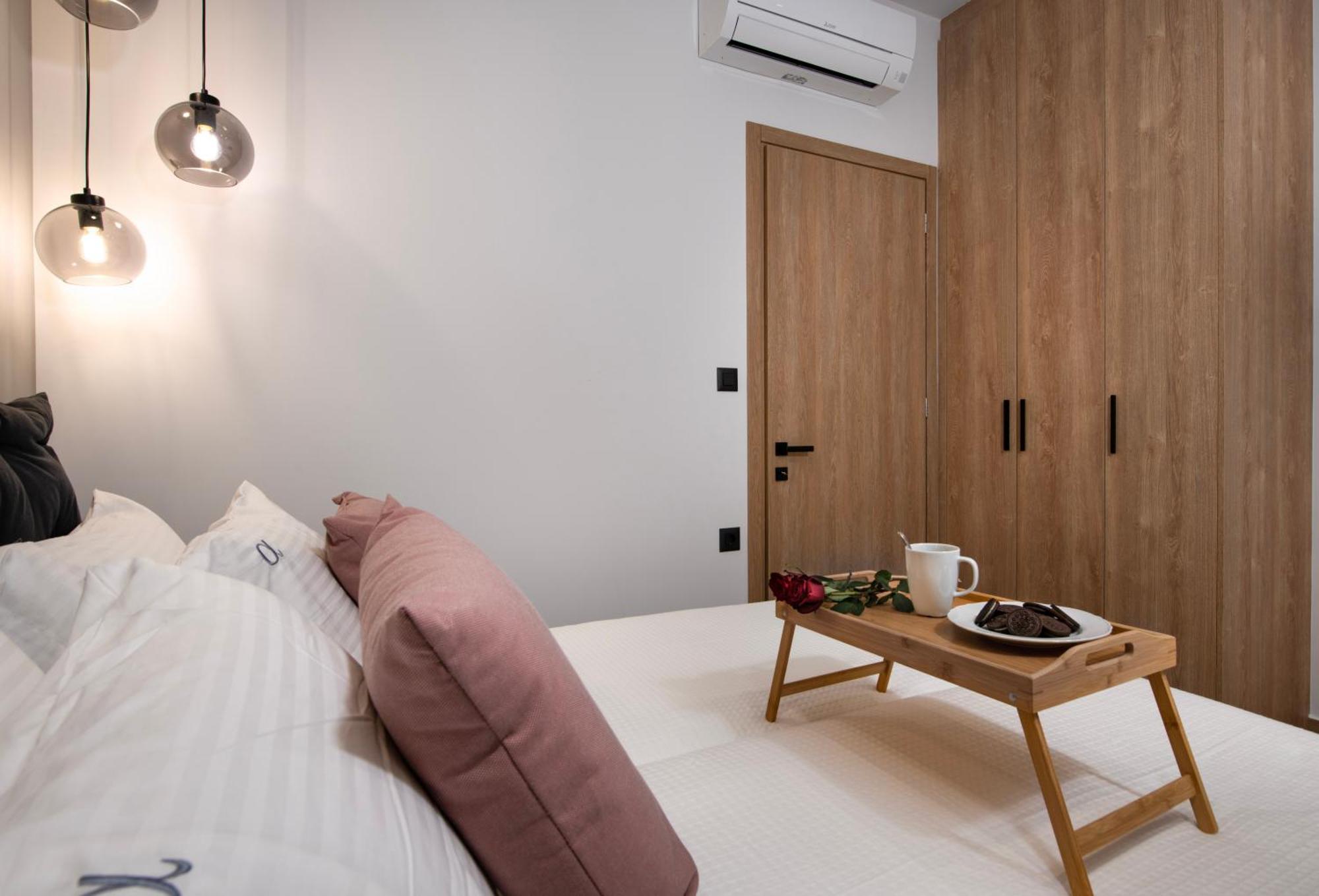 Alpha Suites Ханья Экстерьер фото